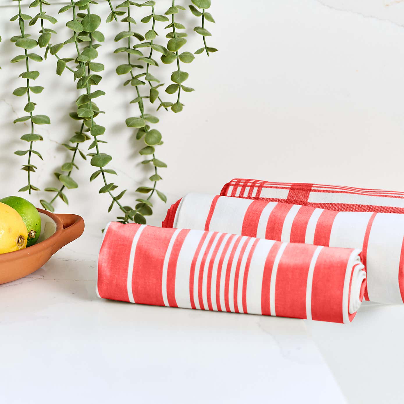 Dexam Love Colour Set of 3 Extra Large Tea Towels
