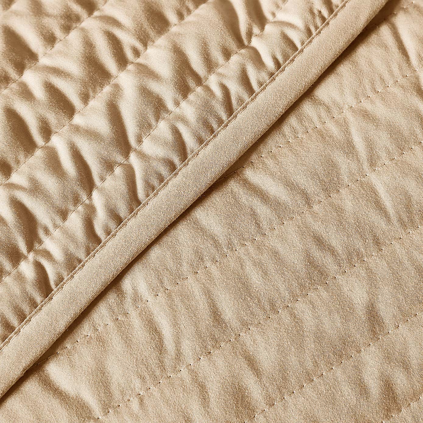 Bianca Quilted Lines Bedspread