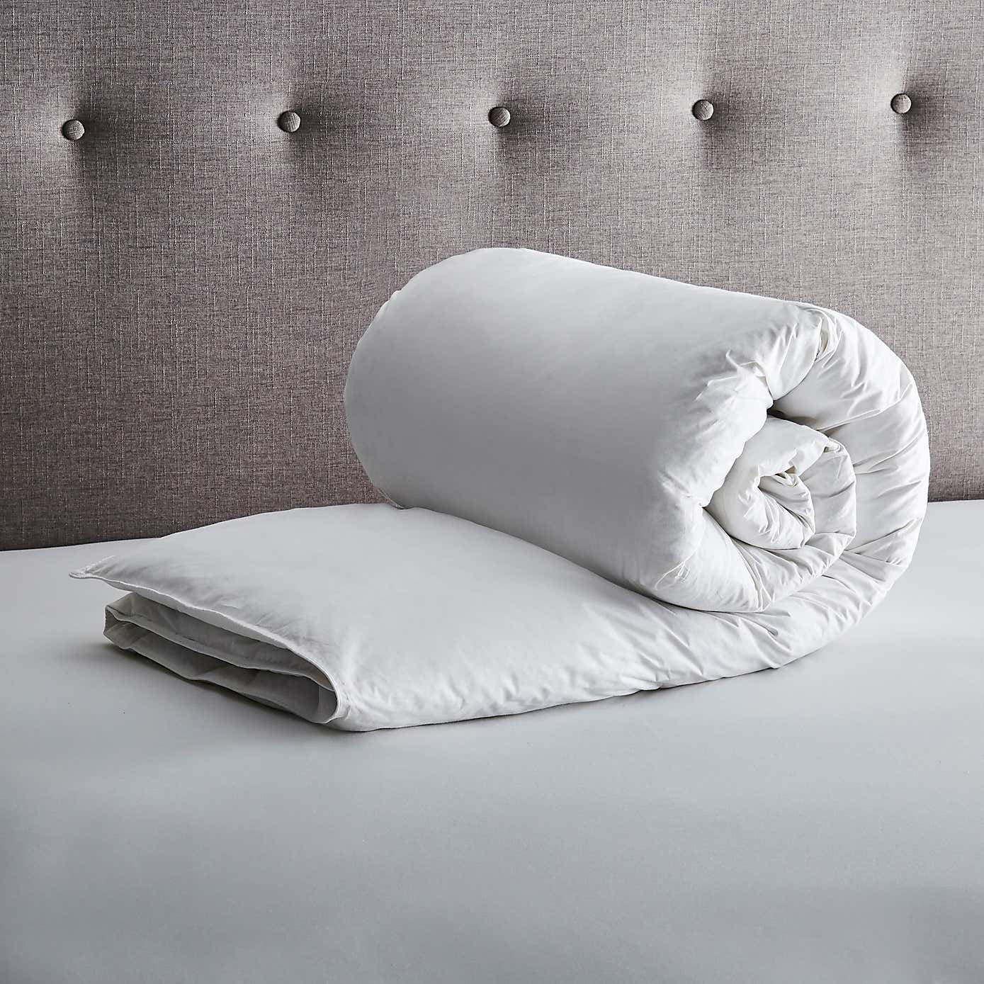 Fogarty White Goose Feather and Down 15 Tog Duvet