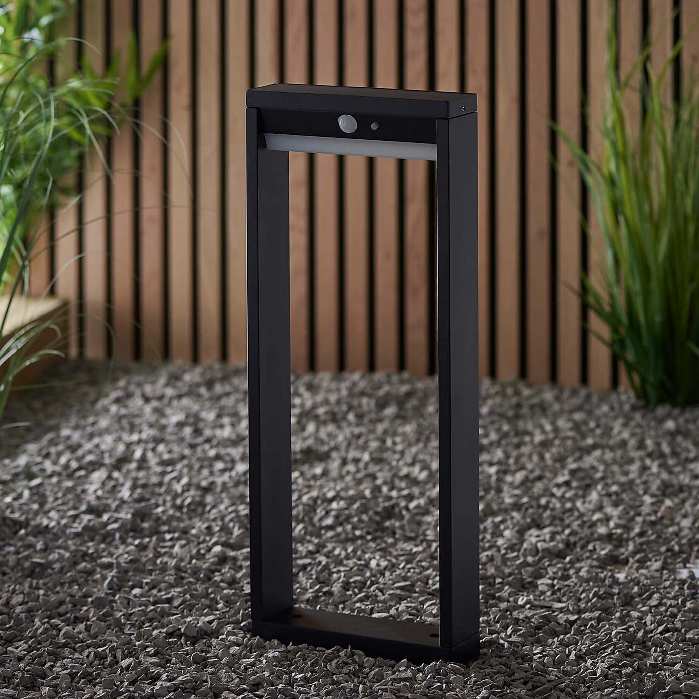 Vogue Callen 50cm Outdoor Solar PIR Floor Light
