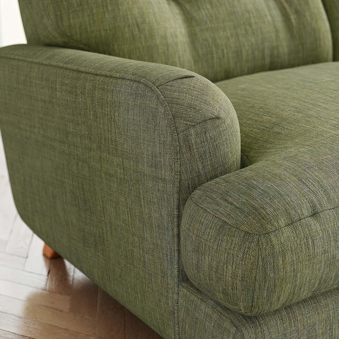 Martha Faux Linen Snuggle Chair