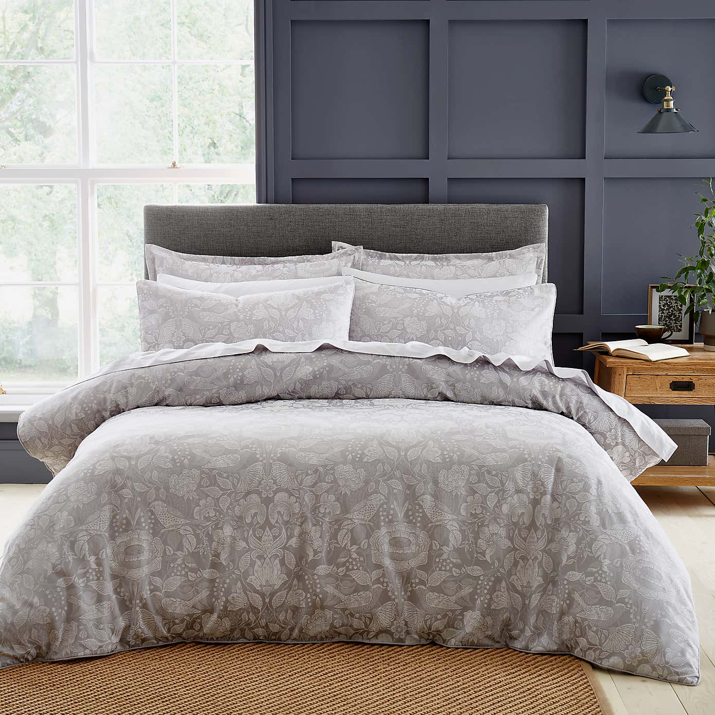 Kehlani Birds Jacquard Silver Oxford Pillowcase