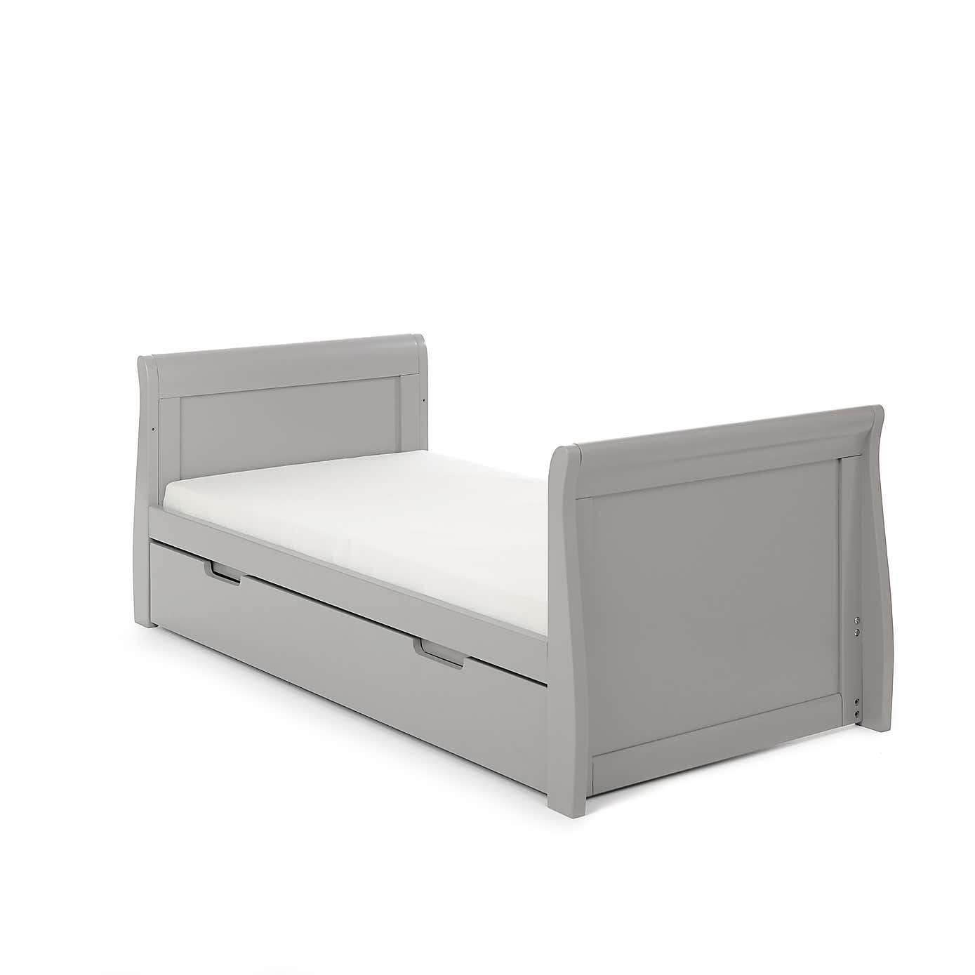 OBaby Stamford Classic Cot Bed
