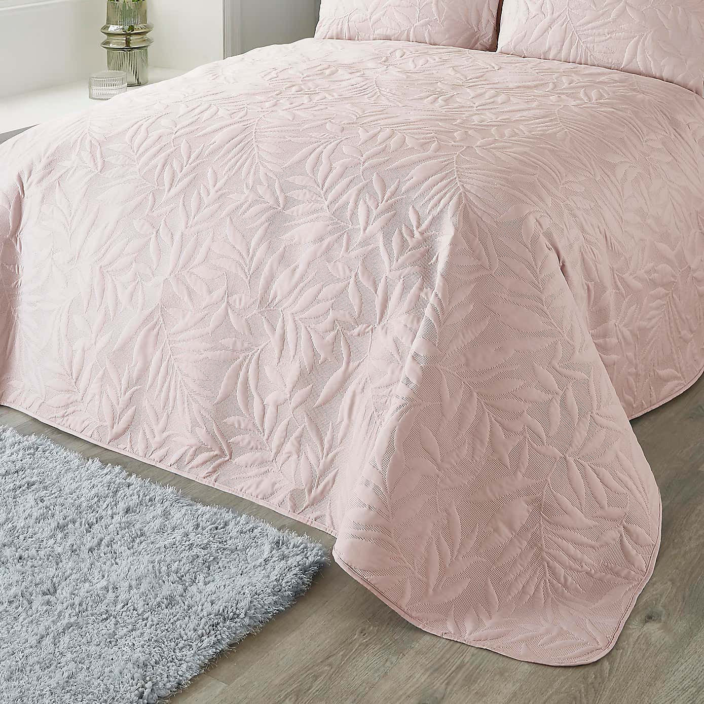 Luana Bedspread 230cm x 200cm