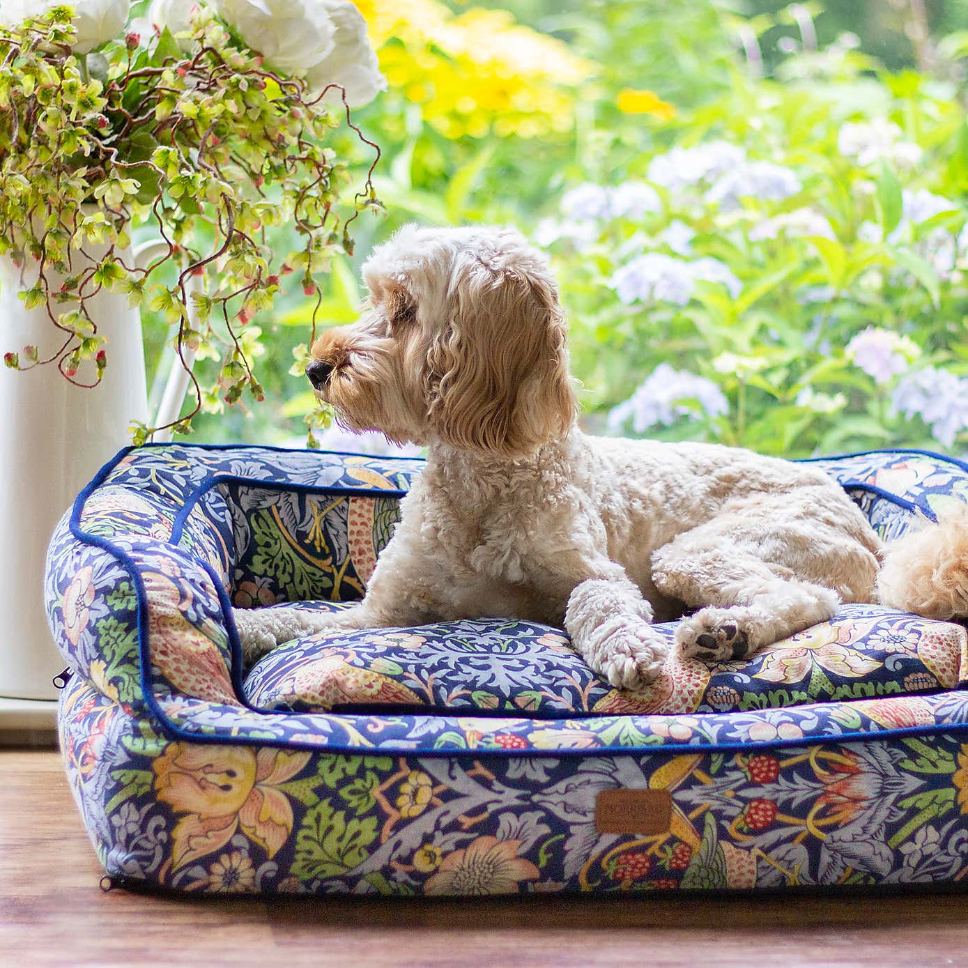 Morris & Co Strawberry Thief Sofa Dog Bed