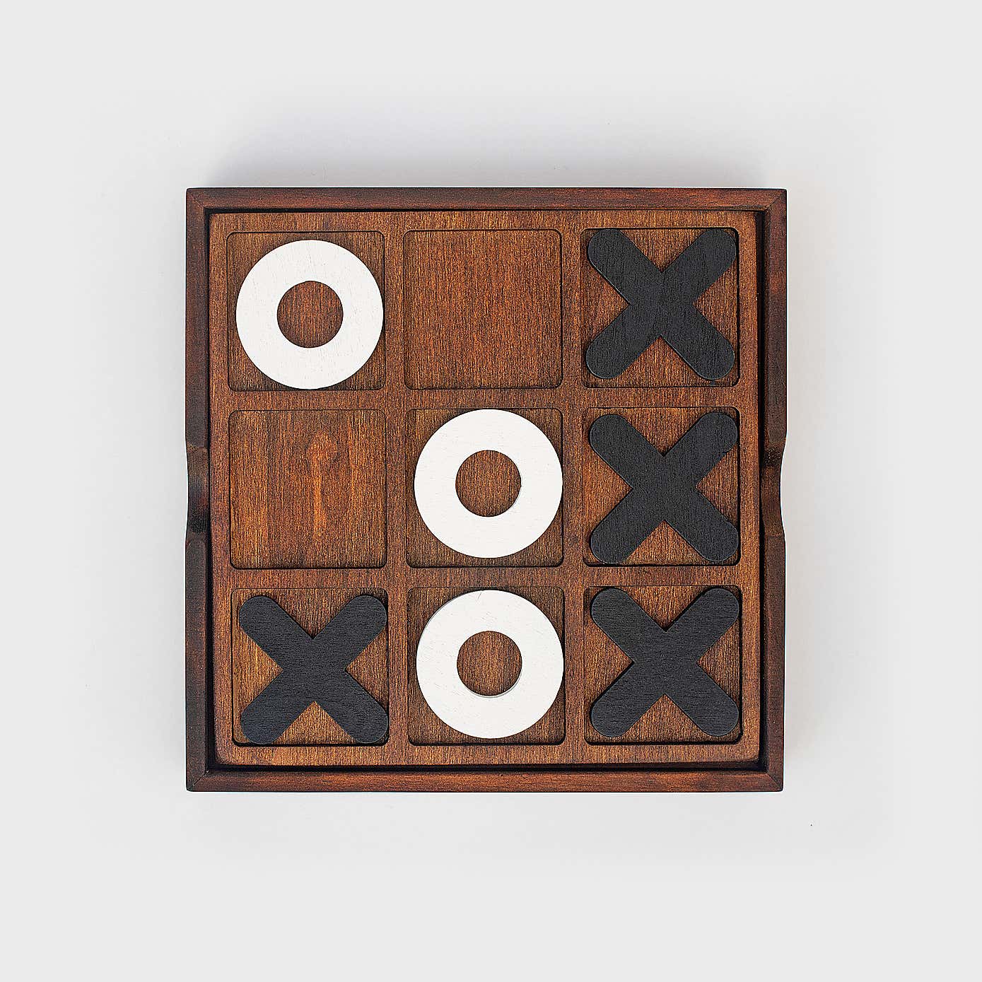 Luckies Wooden Tic Tac Toe Game