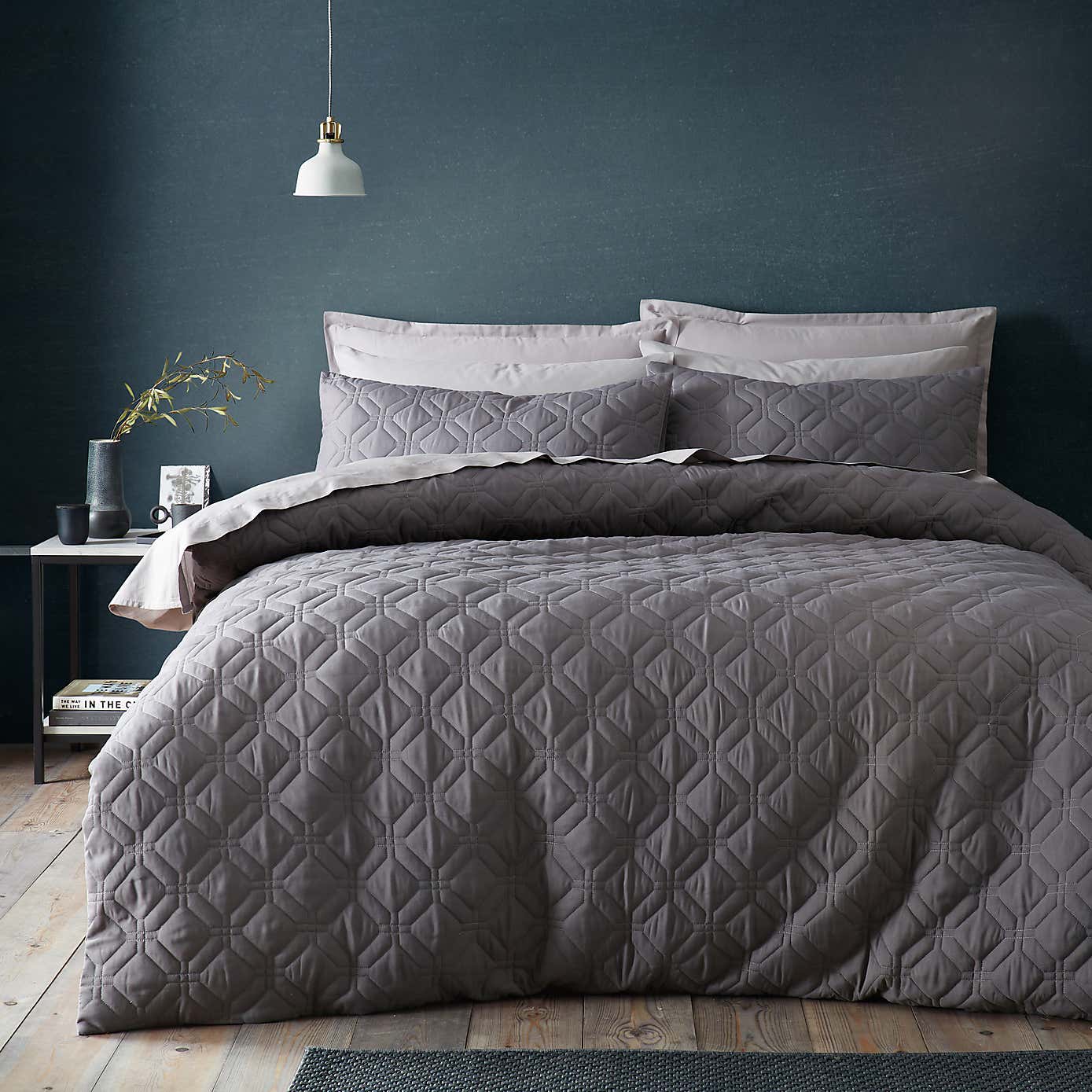 Quilted Geometric Duvet Cover and Pillowcase Set