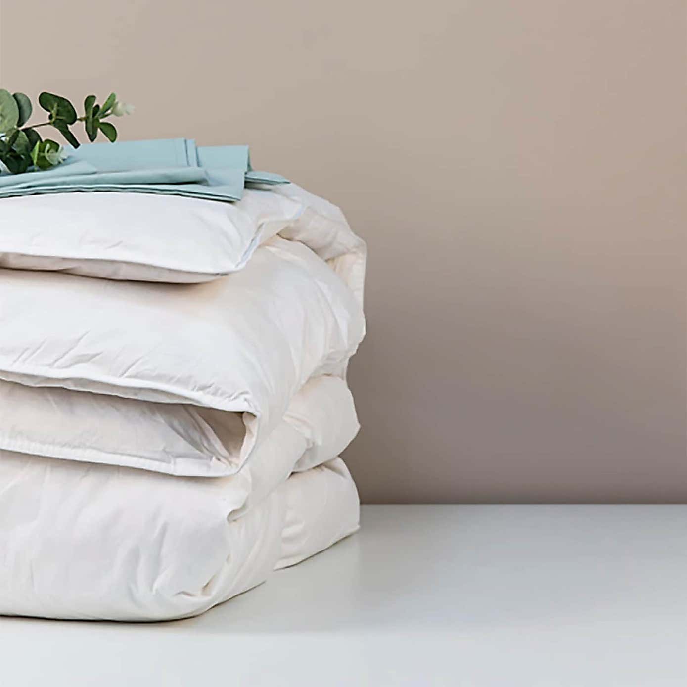 Snuggledown Scandinavian Goose Feather and Down 10.5 Tog Duvet