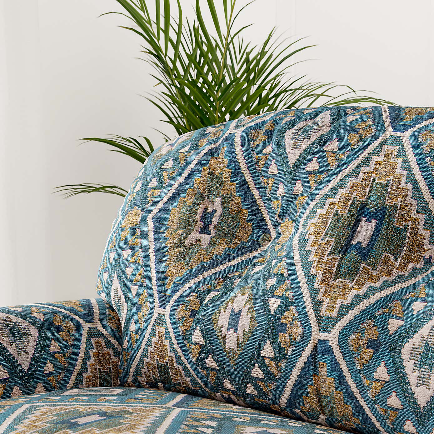 Martha Woven Snuggle Chair