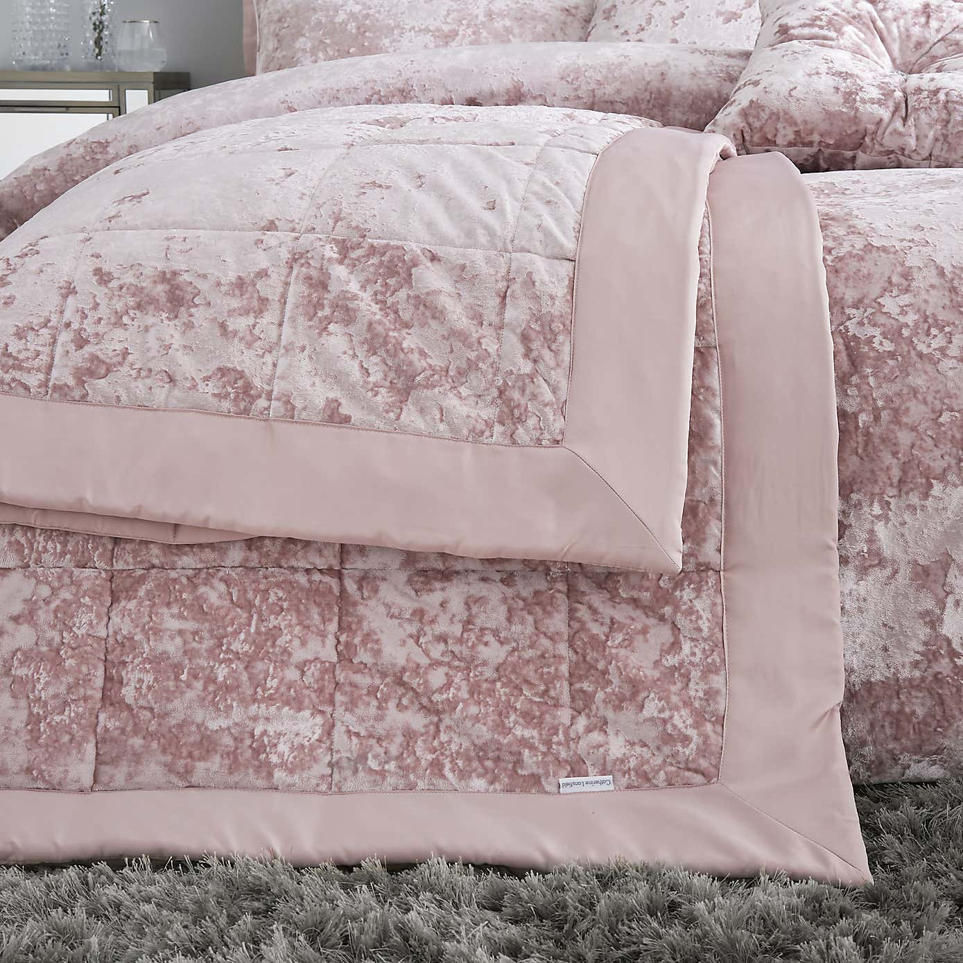 Catherine Lansfield Blush Crushed Velvet Bedspread