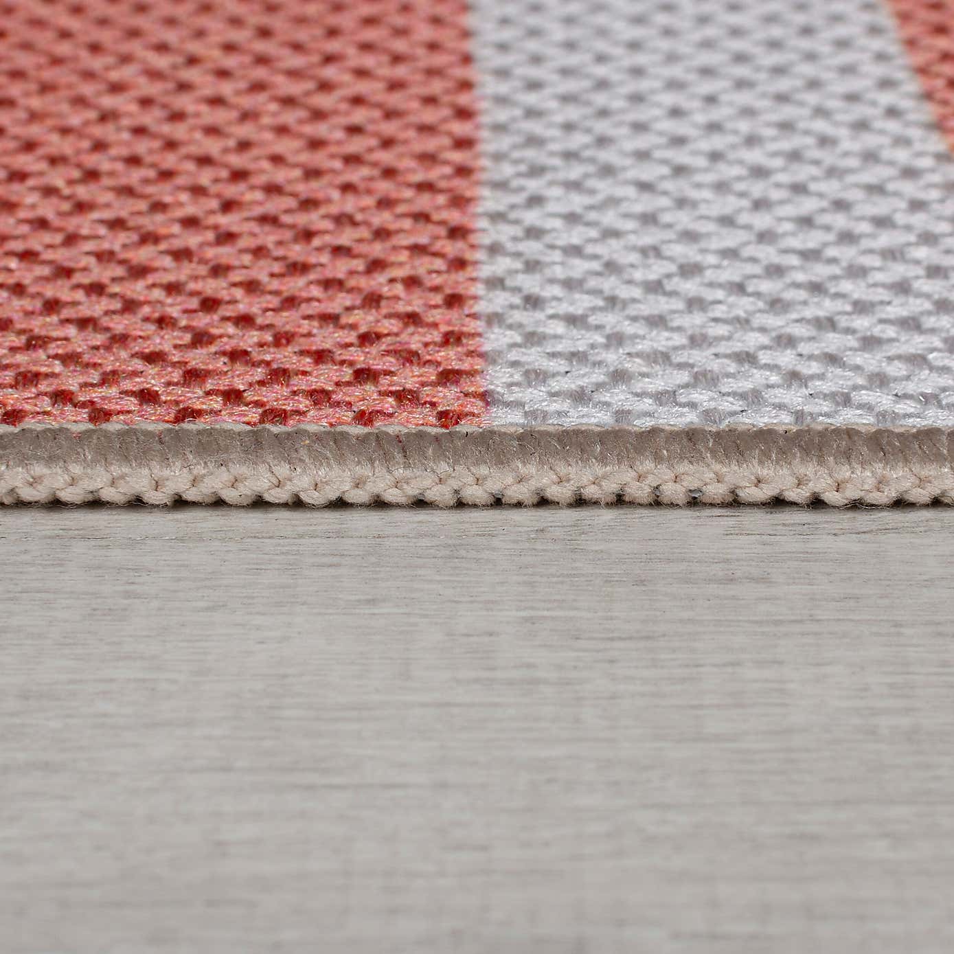 Riveria Lobster Recycled Indoor Outdoor Rug