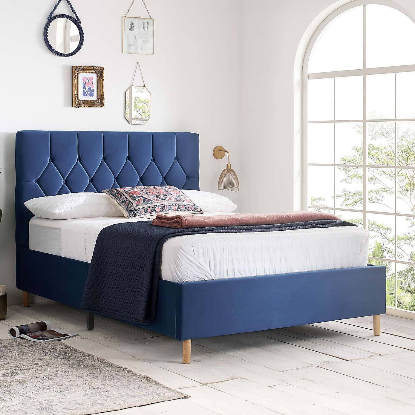 Loxley Velvet Bed