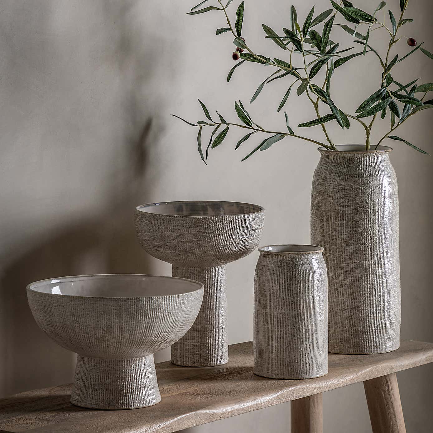 Nyla Stoneware Milk Vase