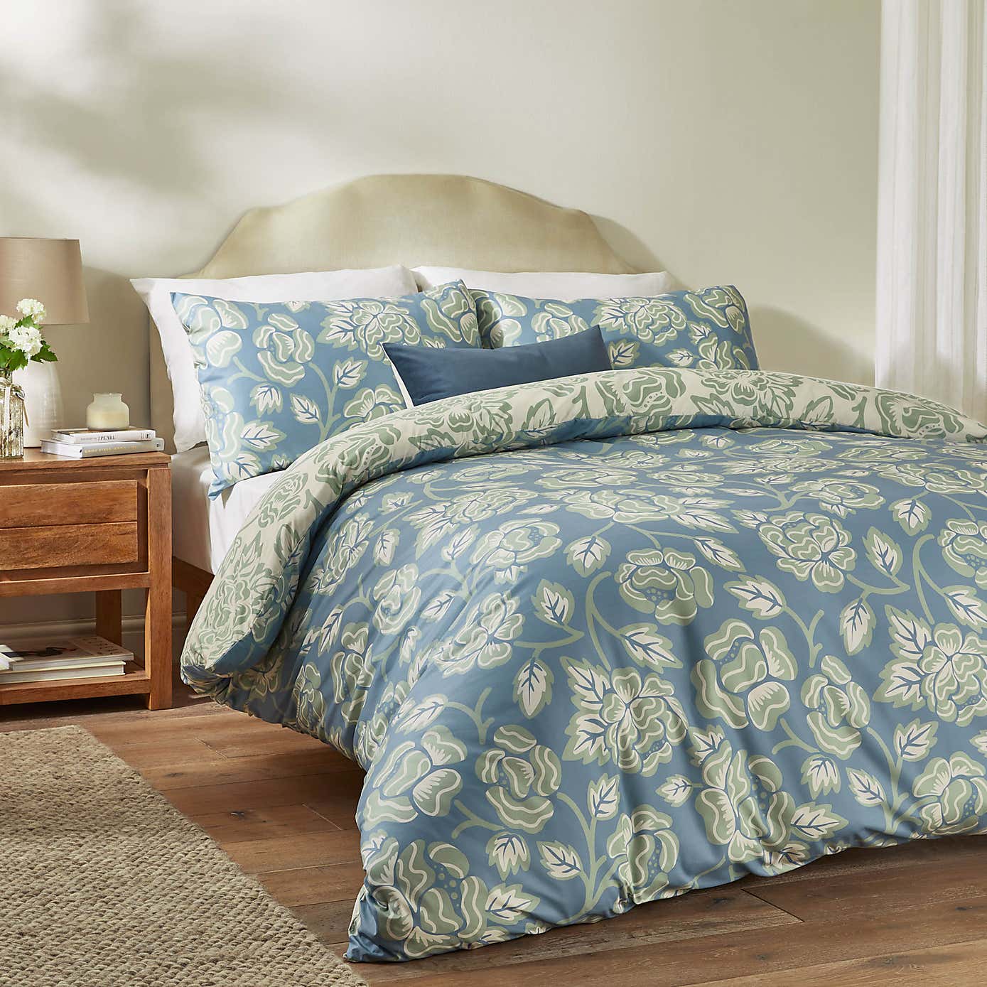 Duvet Day Camellia Reversible Duvet Cover & Pillowcase Set