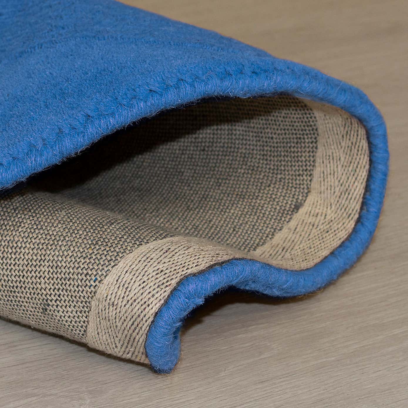 Boston Wool Border Round Rug