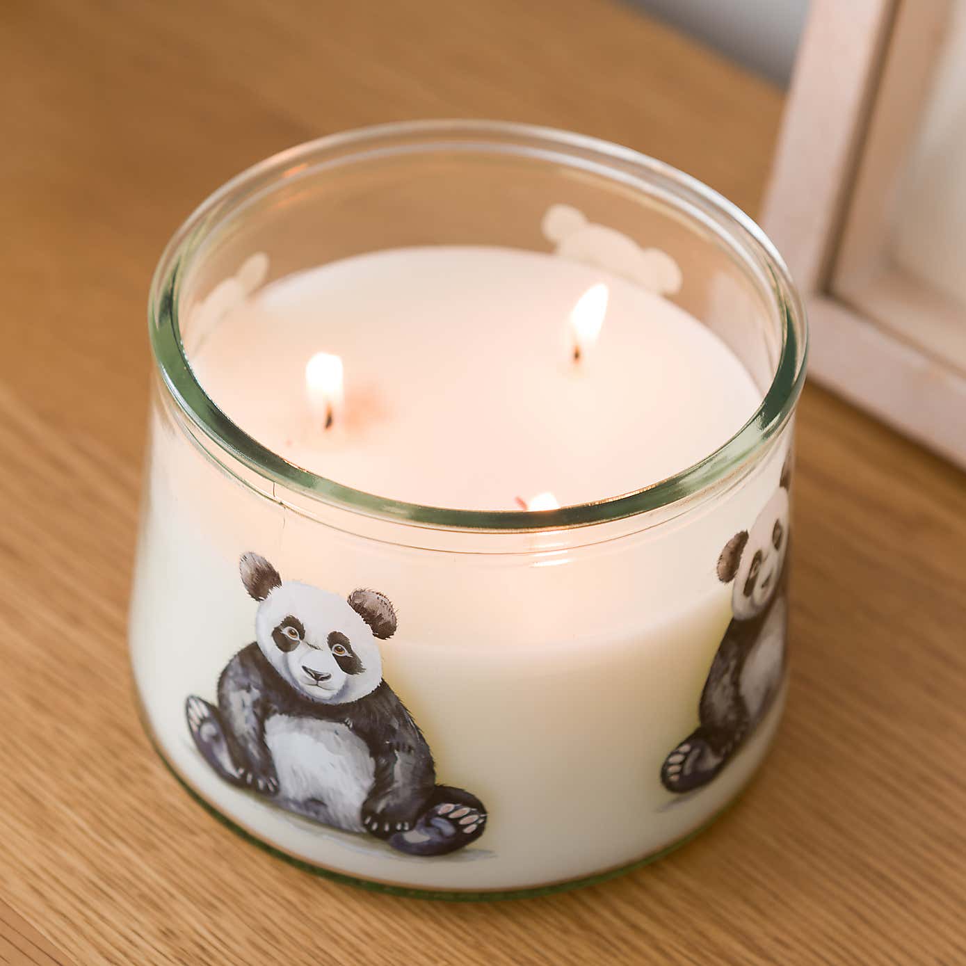 Pablo Panda Linen Multi Wick Candle