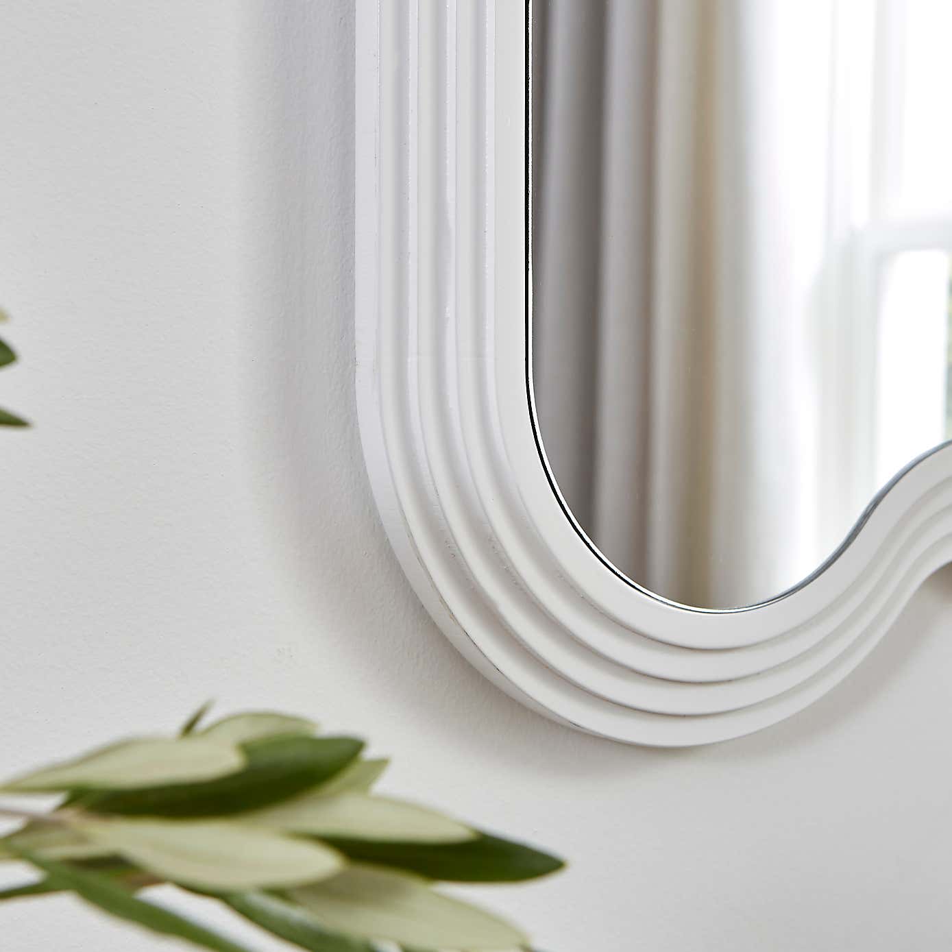 Ribbed Wavy Overmantel Wall Mirror