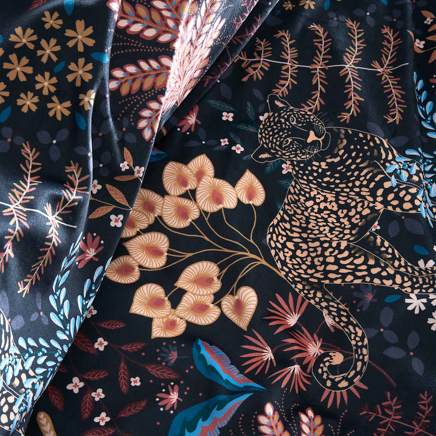 Catherine Lansfield Soft Velvet Exotic Leopard Duvet Cover Set