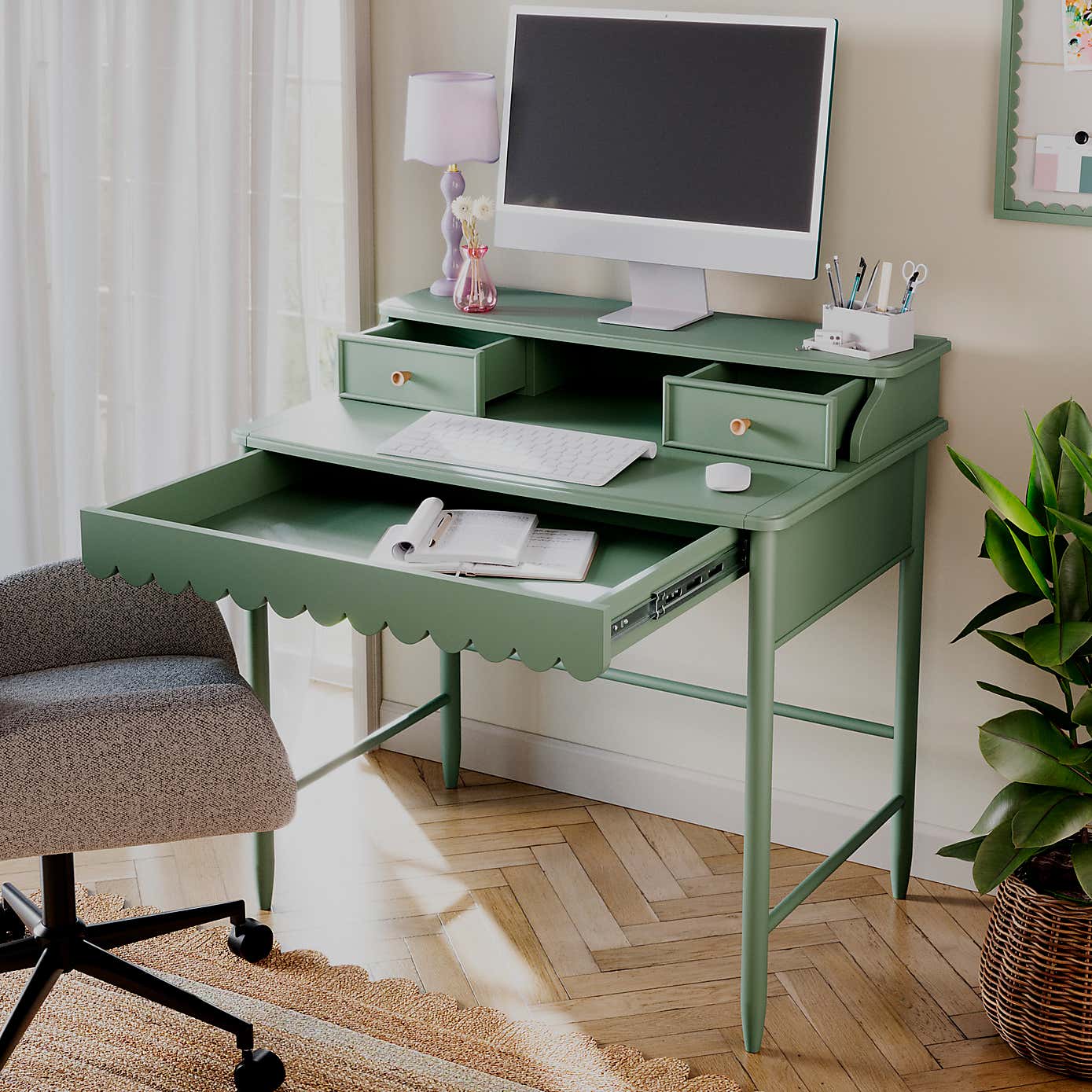 Remi Small Step Up Desk
