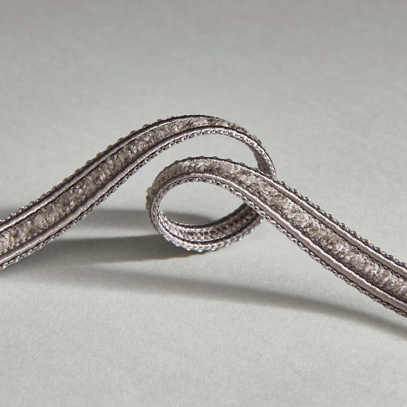 Vintage Velvet Grey Trim