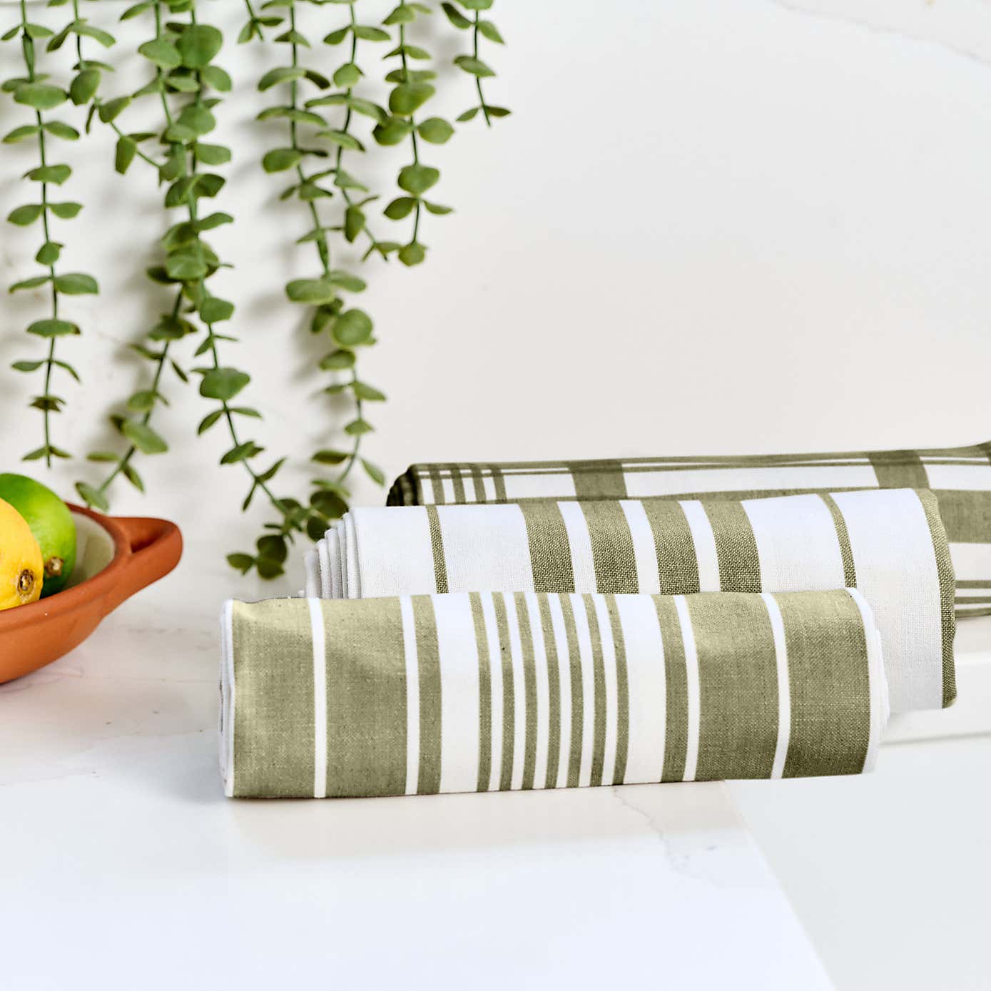 Dexam Love Colour Set of 3 Extra Large Tea Towels