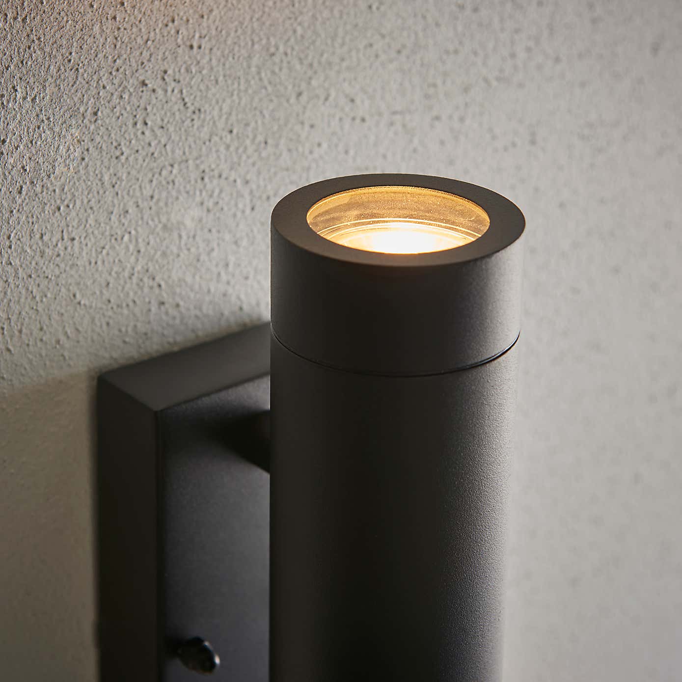 Billy PIR Sensor Outdoor Wall Light