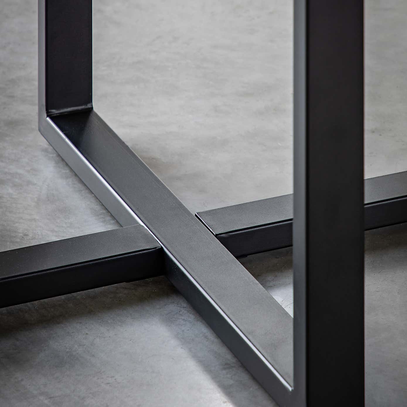 Carlisle 4 Seater Dining Table