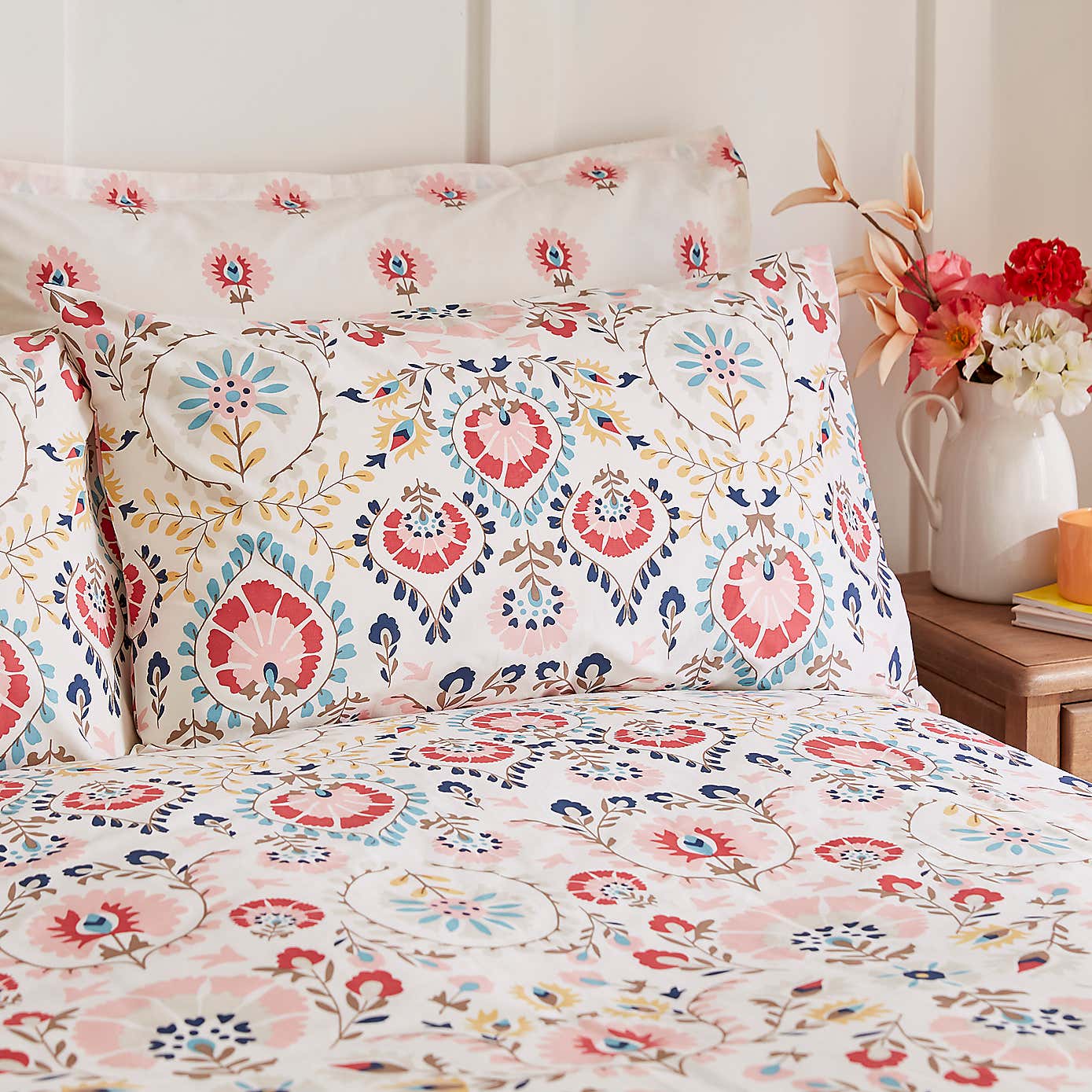 Hani 100% Cotton Duvet Cover and Pillowcase Set