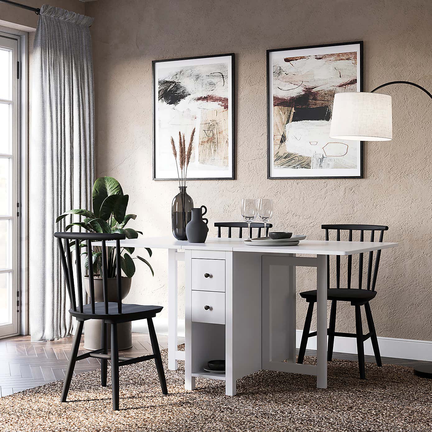 Lynton Extendable Dropleaf Dining Table