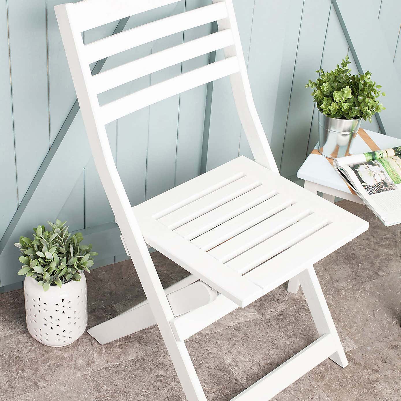 Rust-Oleum Chalk White Matt Emulsion Outdoor Paint