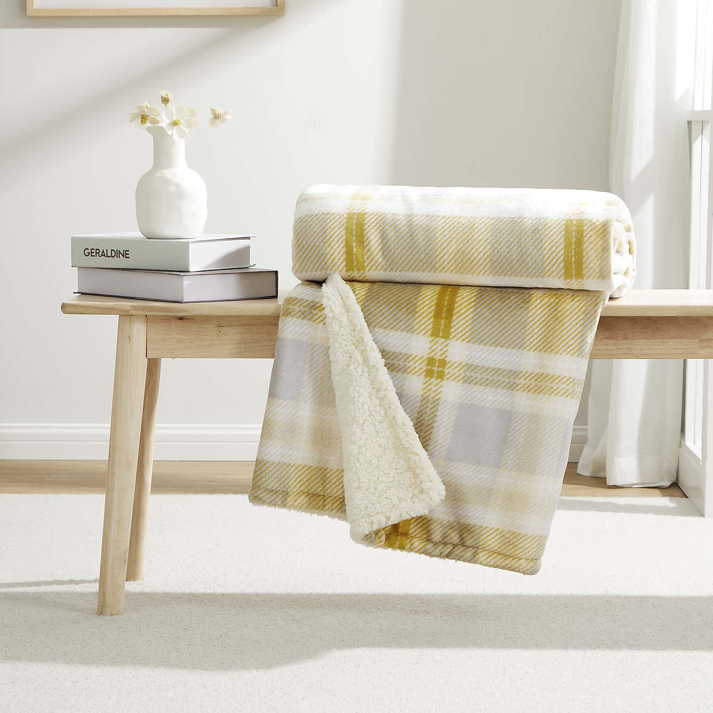 Check Sherpa 130cm x 180cm Throw