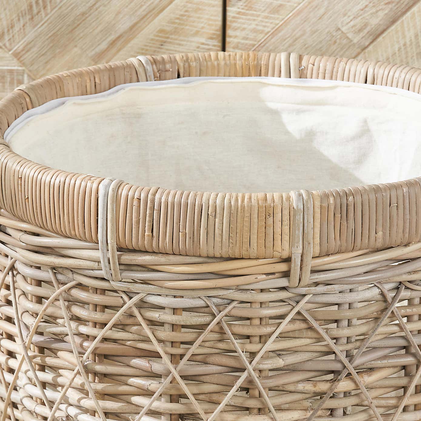 Round Rattan Laundry Basket