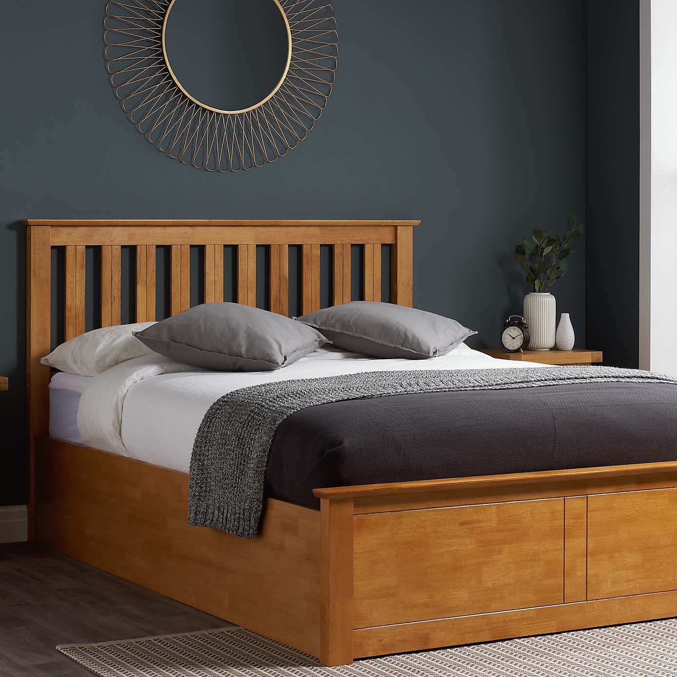 Winslow Ottoman Bedstead
