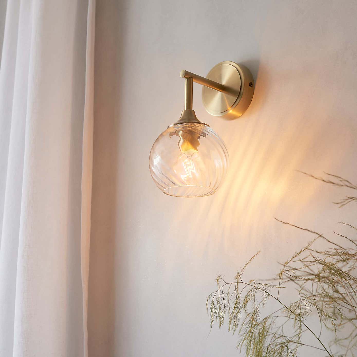 Vogue Asher Wall Light