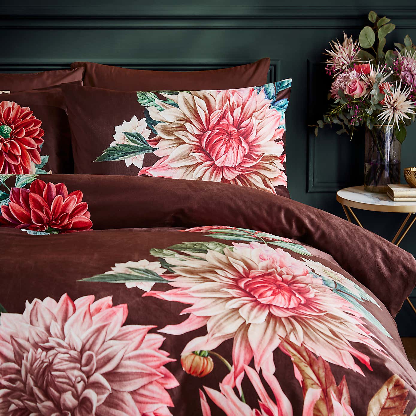 Allouise Floral Brown Duvet Cover and Pillowcase Set