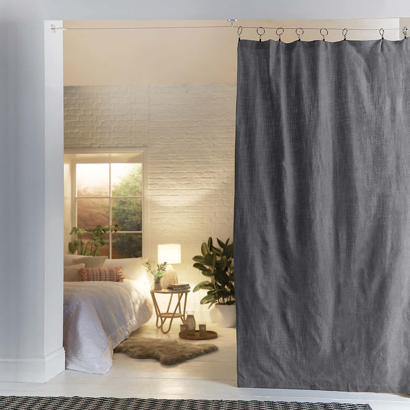 Support Bracket for Room Dividing Wire