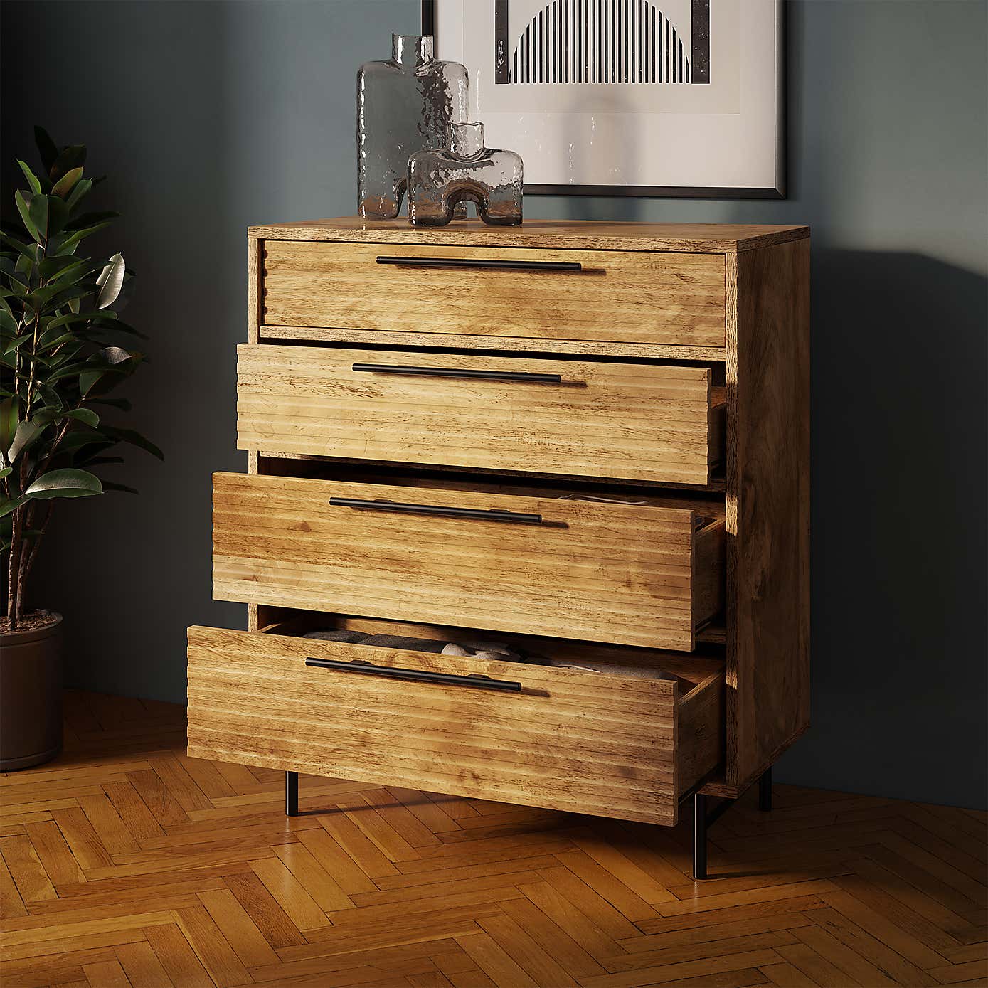 Bryant 4 Drawer Chest