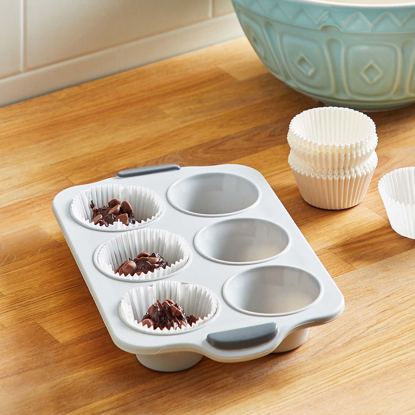 Dunelm Framed Silicone Bun Tin