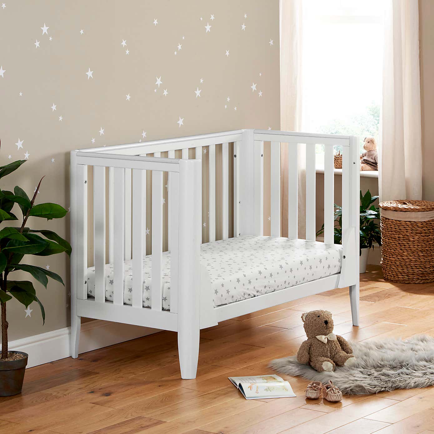 Babymore Iris Cot Bed