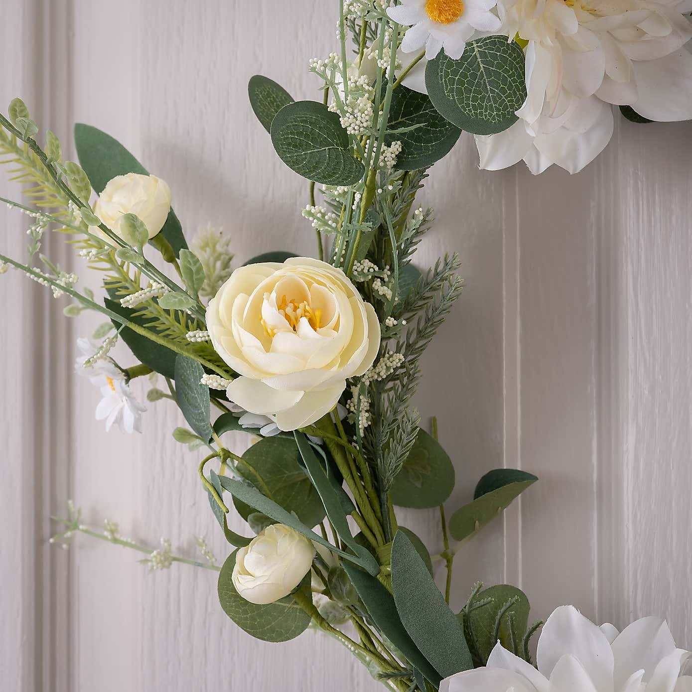 Artificial White Spring Florals Classic Wreath