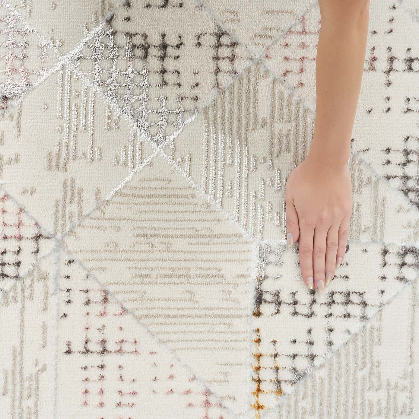 Glitz Geometric Velvet Rug