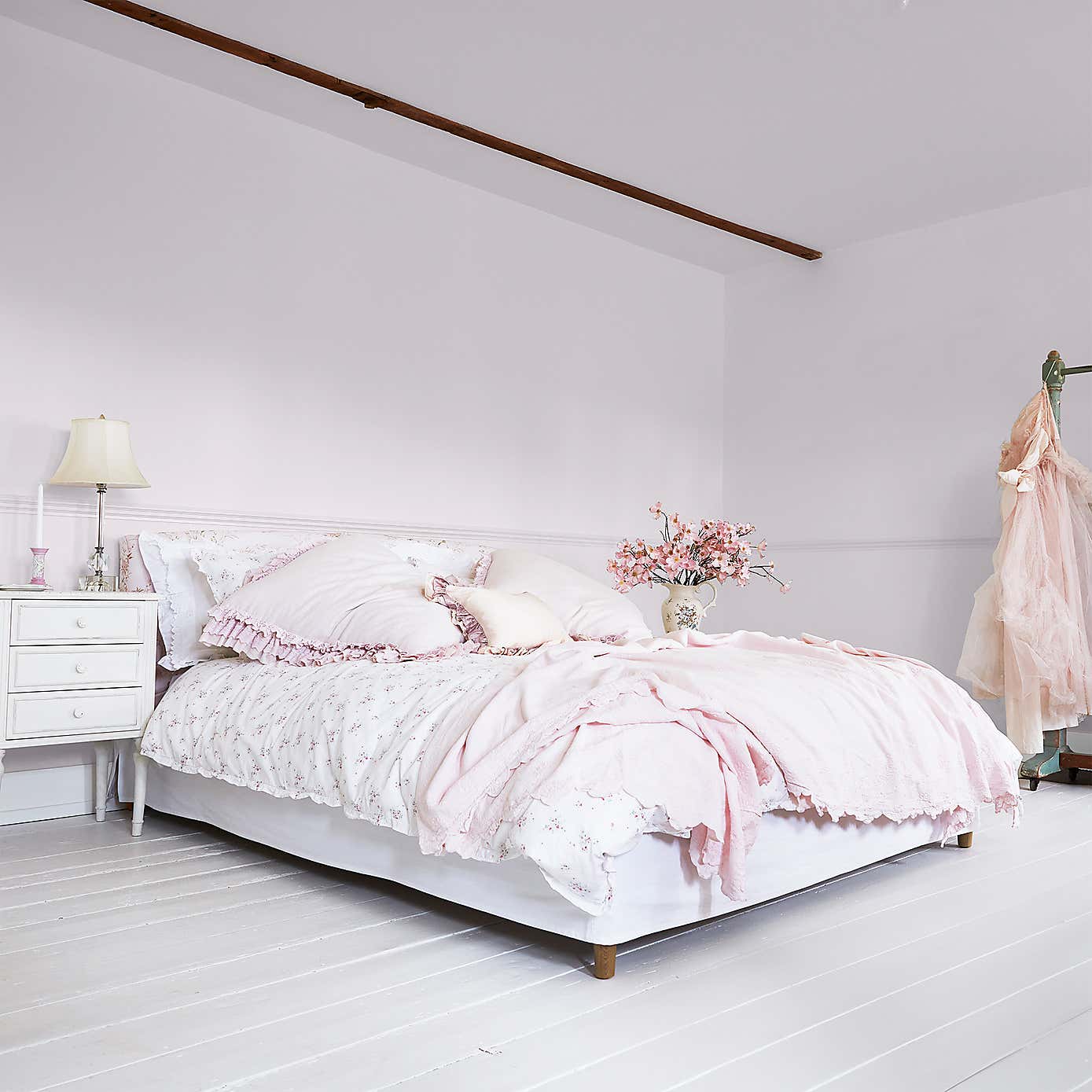 Rachel Ashwell Shabby Chic Whisper Pink Matt Emulsion Multi Surface Paint