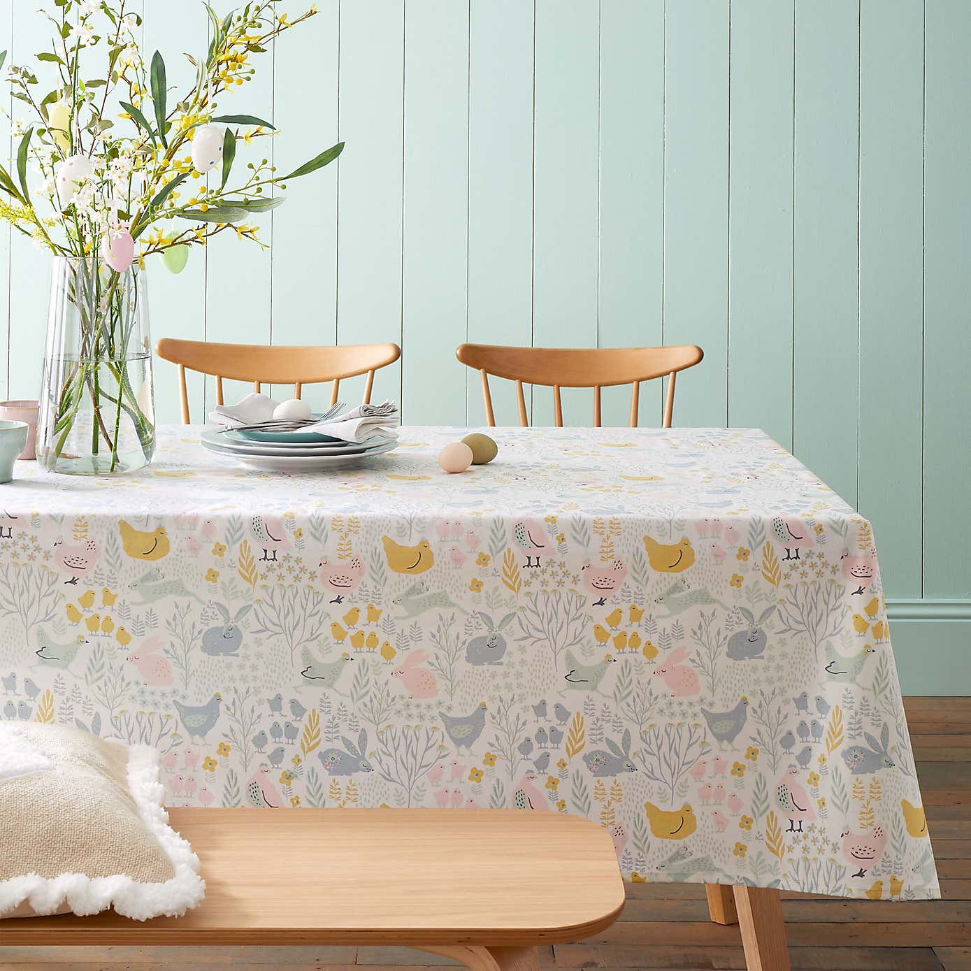 Catherine Lansfield Cottage Friends Tablecloth