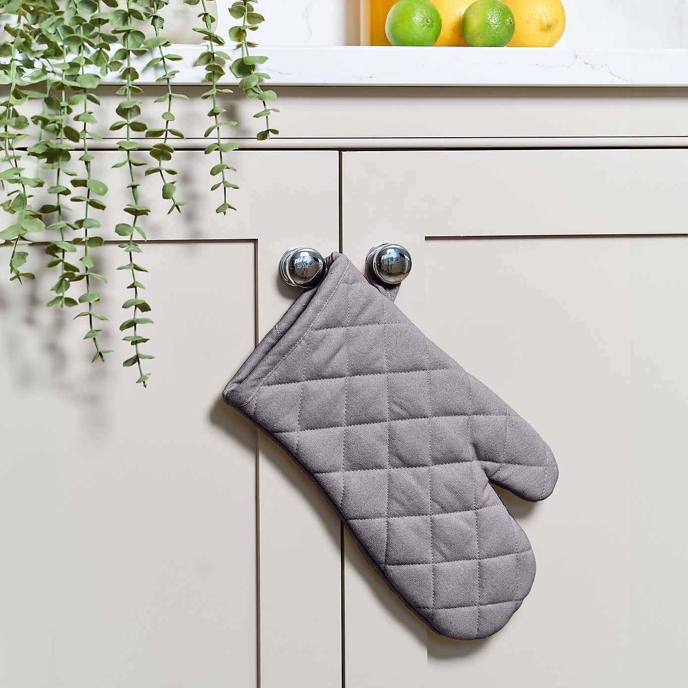 Dexam Set of 2 Love Colour Single Oven Gloves