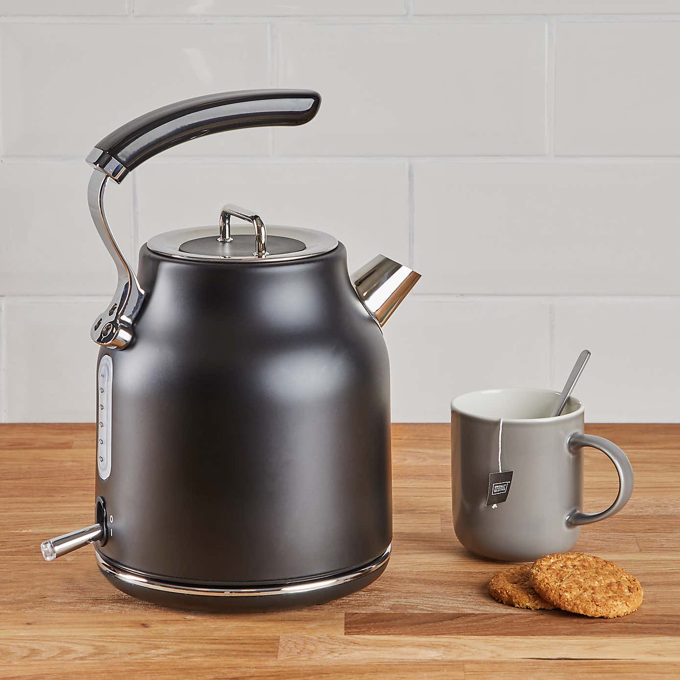 Retro 1.7L 3KW Matt Black Kettle