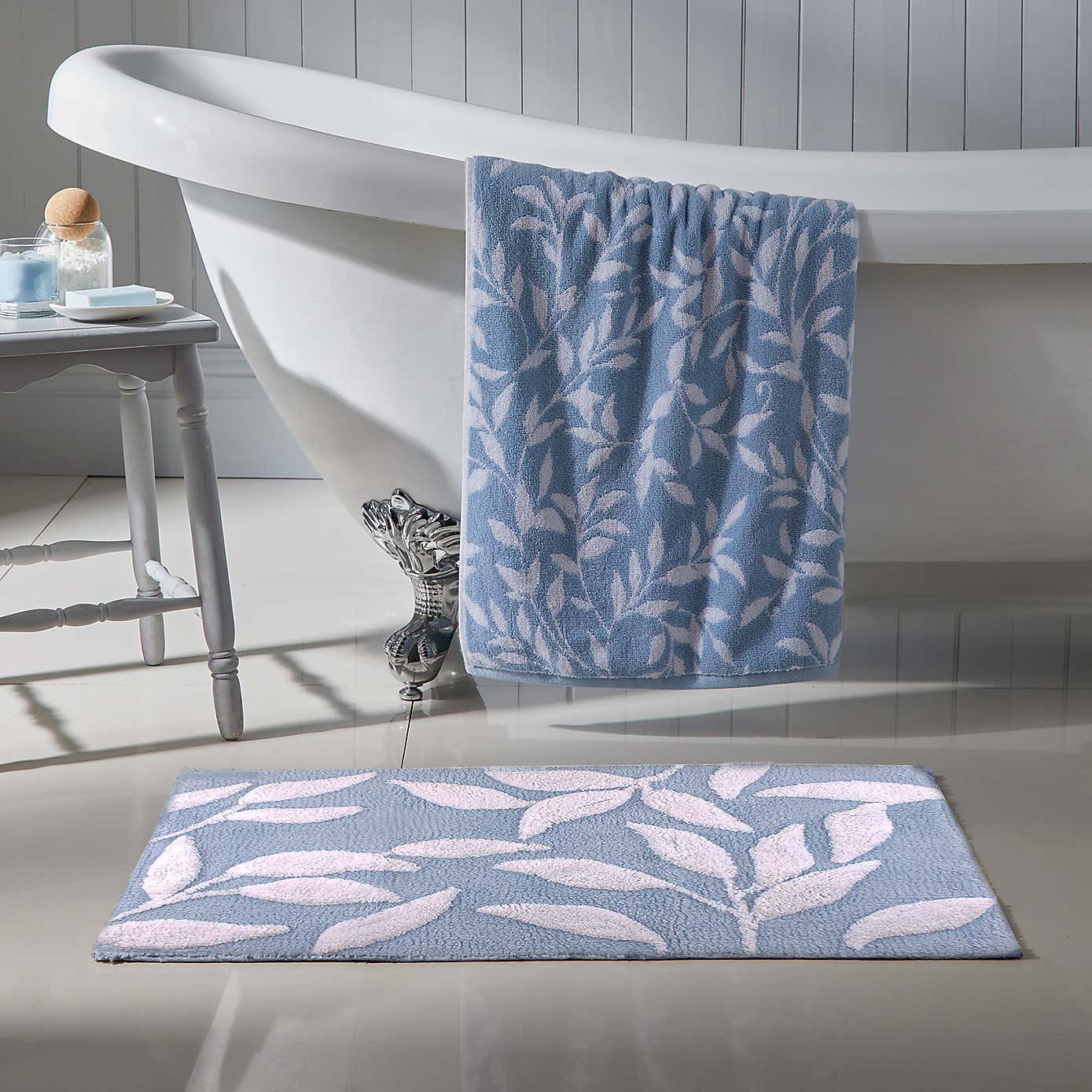 Dreams and Drapes Sandringham Bath Mat
