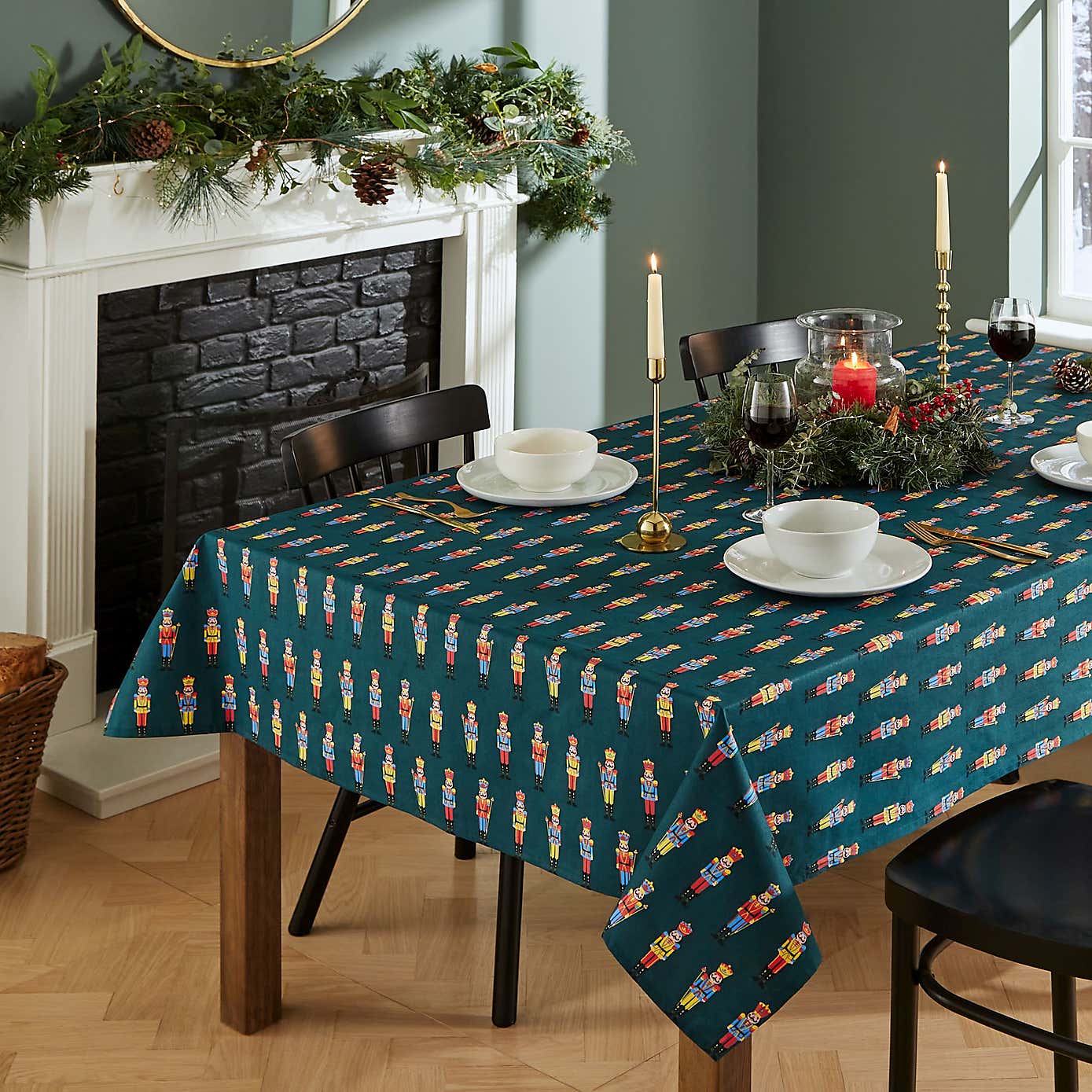 Catherine Lansfield Nutcracker Tablecloth
