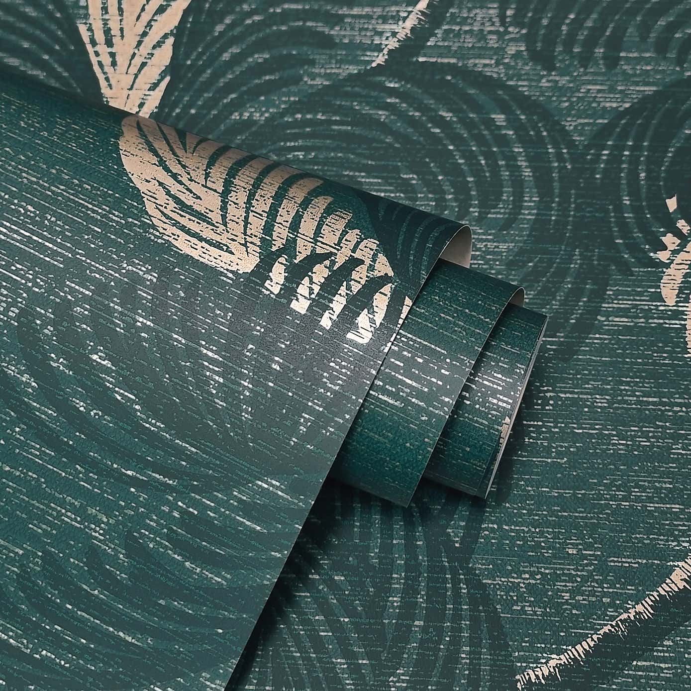 Palm Print Emerald Green Wallpaper