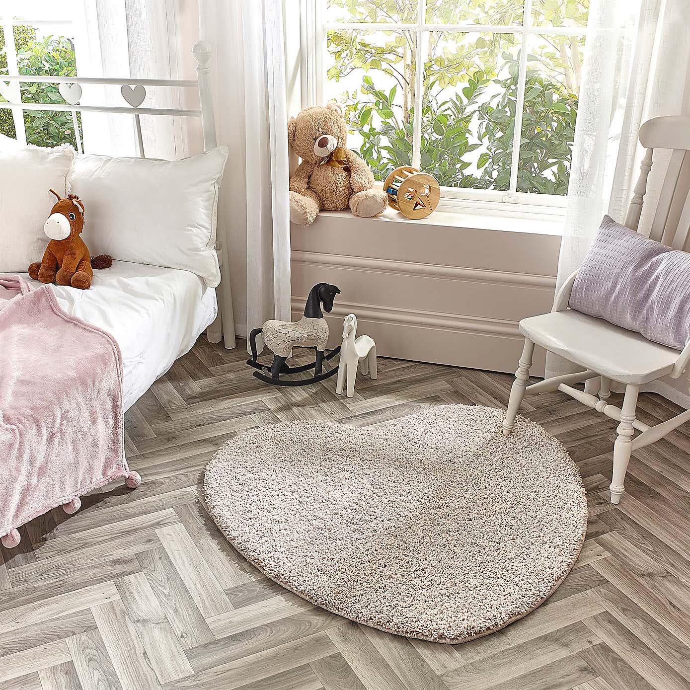 Marvel Heart Shaggy Washable Rug