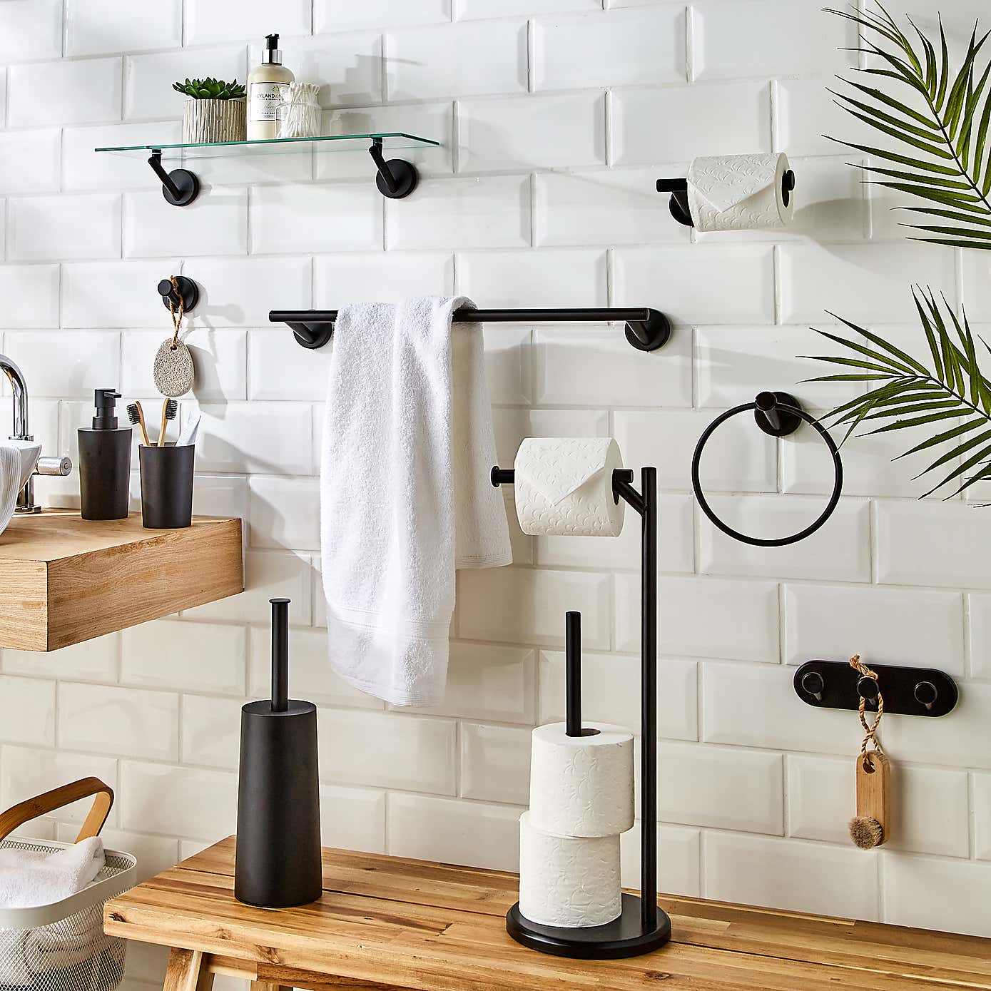 Lincoln Toilet Roll Holder